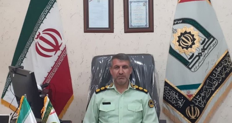 دستبندپلیس صحنه بر دستان سارق حرفه ای