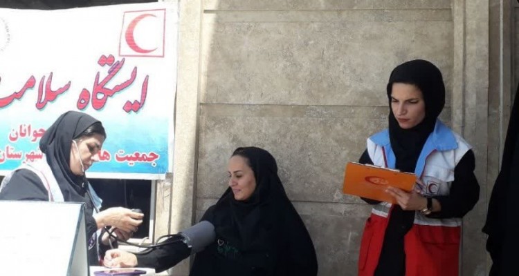 بهره مندی روزانه  500 زائر از خدمات ایستگاه سلامت هلال احمر صحنه