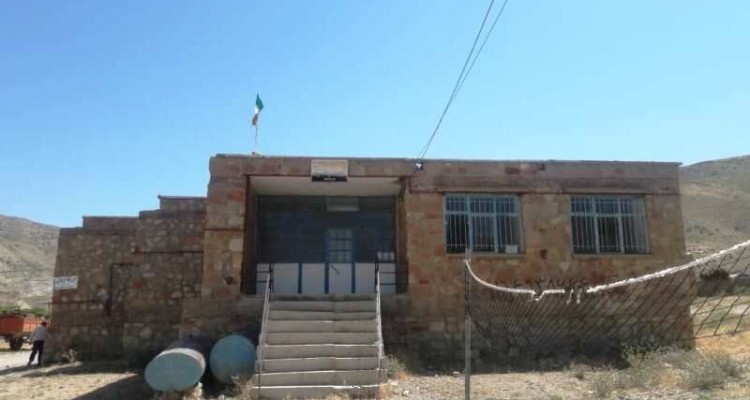 مدارس سنگی کرمانشاه برچیده می‌شود