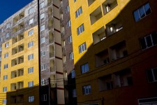 قفل شدن مسکن مهر پاوه؛ دست‌های پشت پرده یا فساد مالی