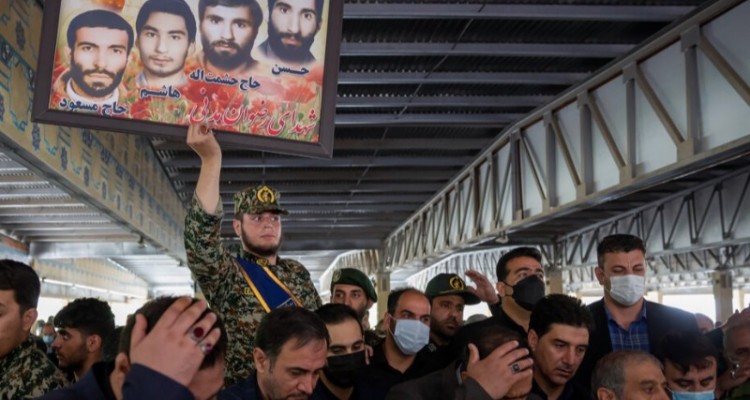 استان کرمانشاه ۴۵۱ خانواده چند شهیدی دارد