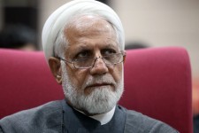 مشکلات مردم شنیده شود