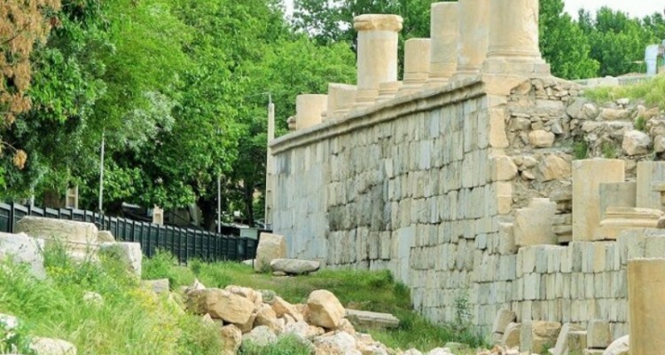 معبد آناهیتا به اندازه بیستون و تاق‌بستان می‌تواند گردشگر جذب کند