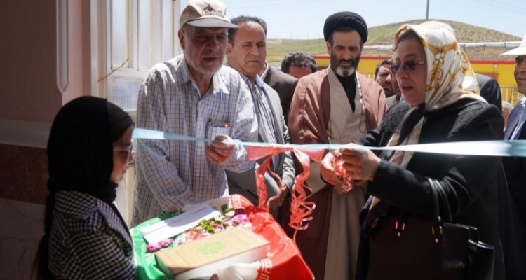 افتتاح دو مدرسه روستایی در مناطق روستایی دینور