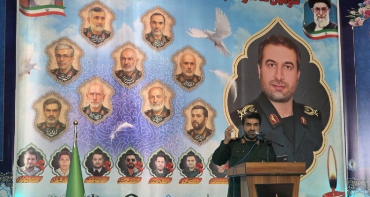 آگاه‌سازی جوانان، مهم‌ترین راه خنثی‌سازی توطئه‌های دشمن است