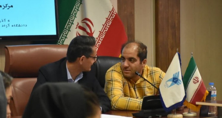 کارگاه تخصصی «مهارت‌های روان‌شناختی و حرفه‌ای صنعتگران» در صحنه برگزار شد