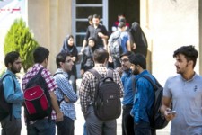 در جامعه امروز باید از جوانان جهادی الگو گرفت