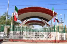 استقرار ۷ بیمارستان و درمانگاه در مرز خسروی