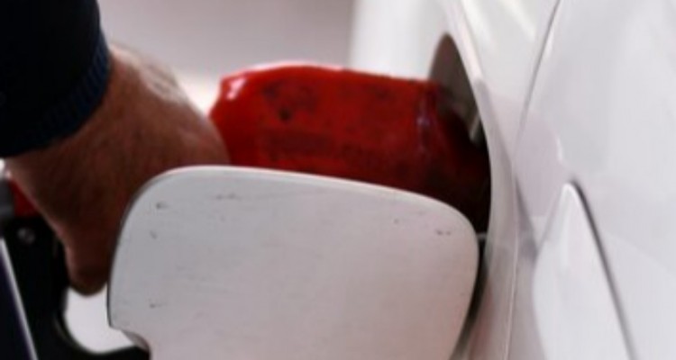 ۱۰۰ درصد جایگاه‌های سوخت کرمانشاه به مدار توزیع بنزین بازگشتند