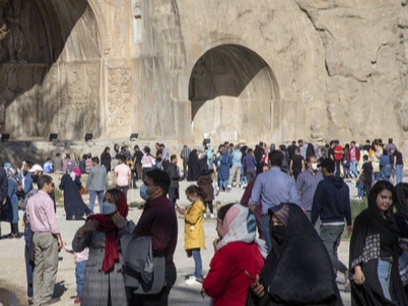 امسال باید نوروزی متفاوت را رقم بزنیم