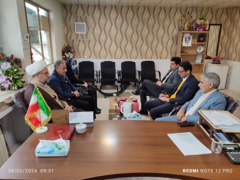 زنگ احسان و نیکو کاری در مدارس صحنه نواخته می شود زنگ احسان و نیکو کاری در مدارس صحنه نواخته می شود