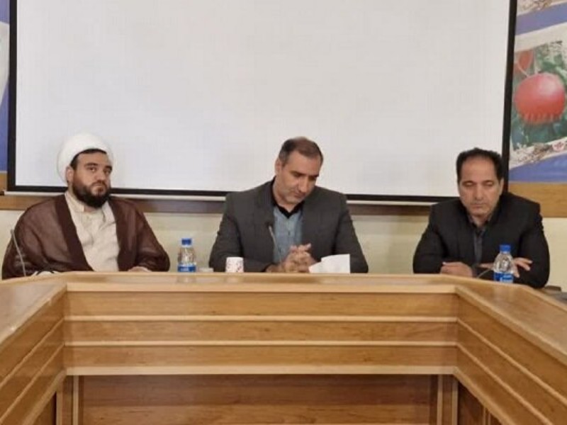 شورای شهر صحنه جایگاه نظارتی خود را حفظ کند شورای شهر صحنه جایگاه نظارتی خود را حفظ کند