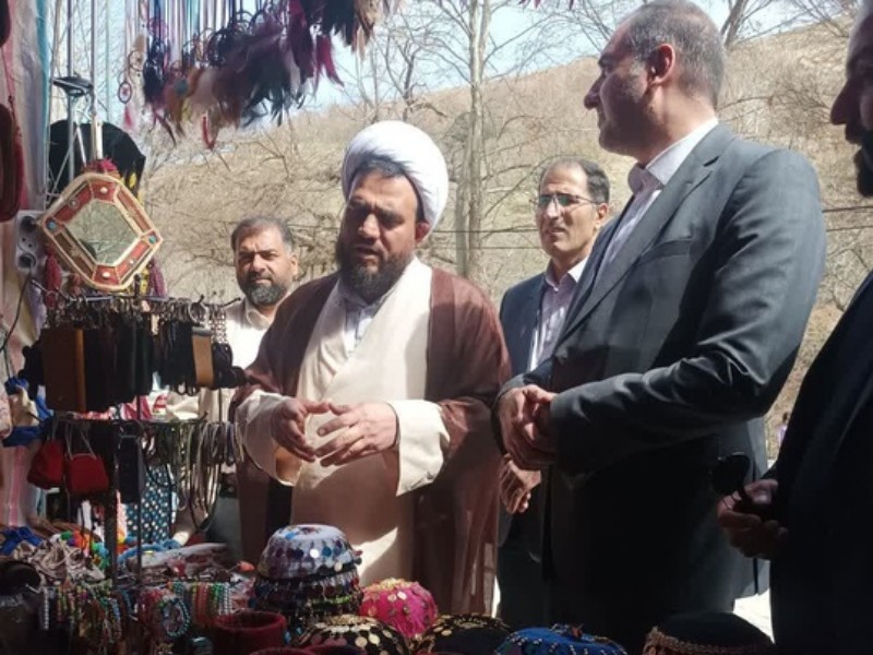 افتتاح نمایشگاه نوروزی صنایعدستی و سوغات در شهرستان صحنه کرمانشاه افتتاح نمایشگاه نوروزی صنایعدستی و سوغات در شهرستان صحنه کرمانشاه