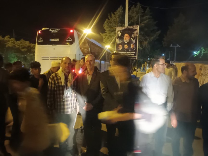 کاروان زیارتی حرم مطهر امام خمینی ره شهرستان صحنه اعزام  شد