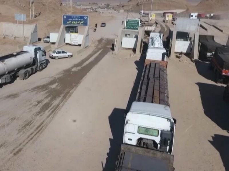 خروج بیش از ۸۵۰ میلیون دلار کالای صادراتی از مرزهای کرمانشاه خروج بیش از ۸۵۰ میلیون دلار کالای صادراتی از مرزهای کرمانشاه