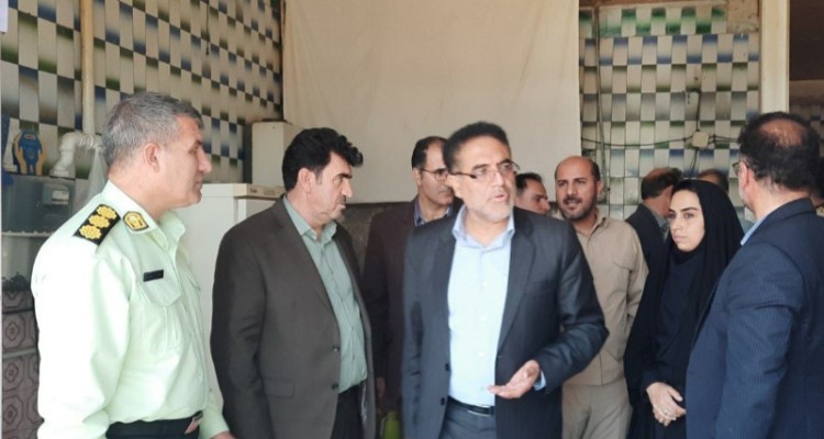 فرماندار صحنه در بازدید از نانوایی‌ها: جلب رضایت مردم در اولویت است
