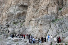 بازگشایی تاق‌بستان، بیستون و معبد آناهیتا