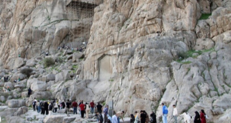 بازگشایی تاق‌بستان، بیستون و معبد آناهیتا