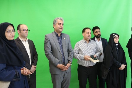 بازدید رئیس اداره امور پارک‌ها و مراکز رشد ستفا از پارک علم و فناوری صحنه