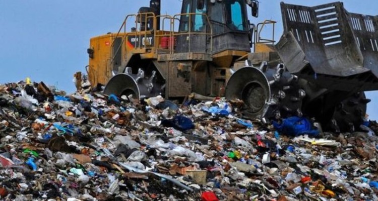 آغاز طرح جمع‌آوری و دفن بهداشتی پسماند در روستاهای «صحنه»