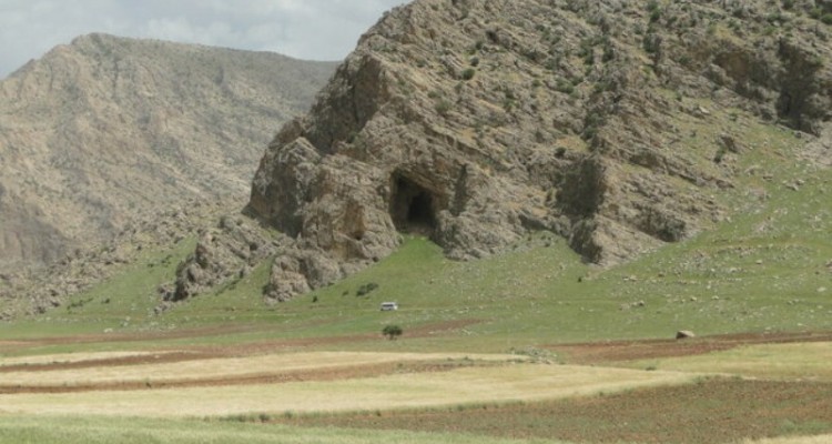 ناودرون؛ گنجینه پارینه سنگی کرمانشاه/ استقرار انسان‌ در غار گلیمگوش در ۳۸ هزار سال قبل