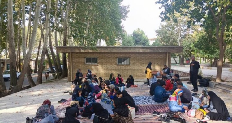 اردوی تفریحی نابینایان کرمانشاهی در شهرستان صحنه