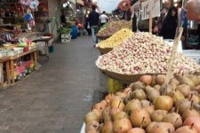 درحال توسعه و تقویت روستا بازار شهرستان صحنه هستیم