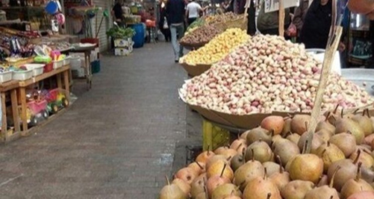 درحال توسعه و تقویت روستا بازار شهرستان صحنه هستیم