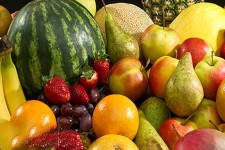 رونق تولید محصولات باغی در شهرستان صحنه