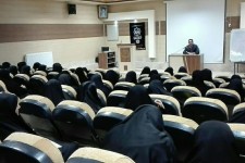 اگر بنیاد خانواده سالم باشد جامعه نیز به سمت اصلاح پیش می‌رود
