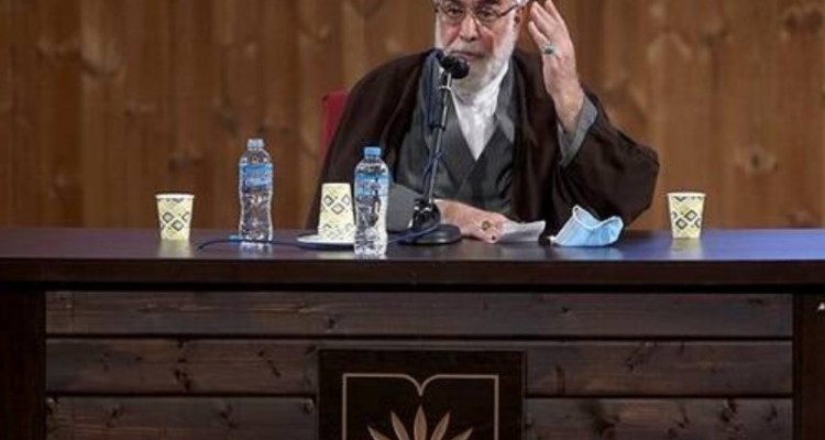 عشق به امام رضا (ع) در زندگی رهبری ساری و جاری است