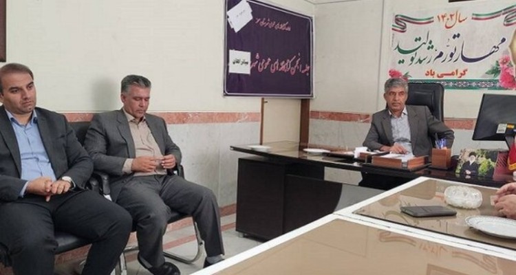 پرداخت سهم نیم درصد کتابخانه های عمومی را یک خدمت فرهنگی می دانم