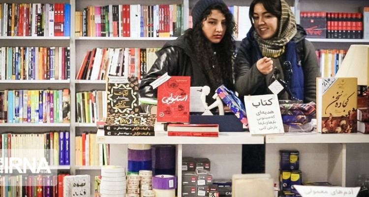 ترویج فرهنگ کتابخوانی مانعی جدی بر افزایش آسیب‌های اجتماعی است