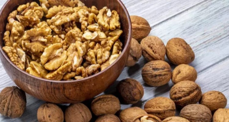 آیا خوردن گردوهای سیاه خطرناک است