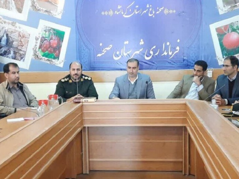 زوایای مختلف انقلاب اسلامی برای نسل جدید تبیین شود