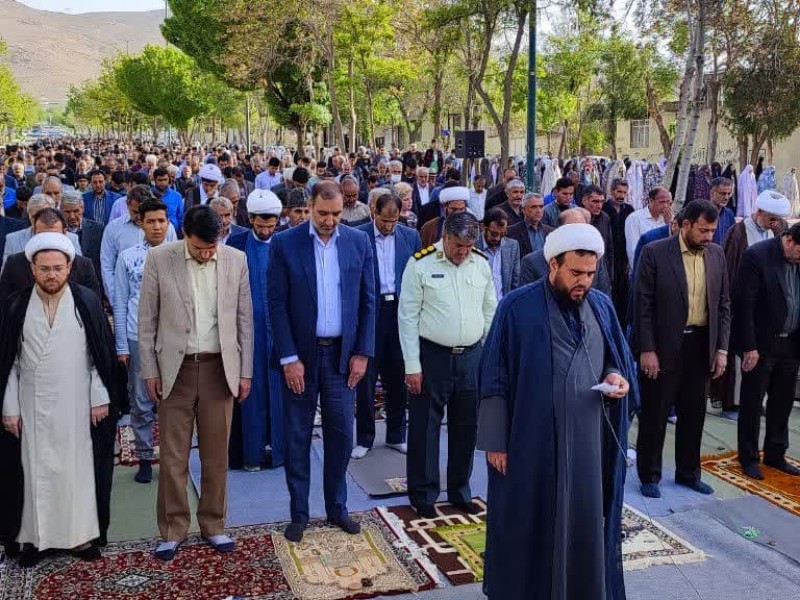 نماز عید سعید فطر در شهرستان صحنه اقامه شد