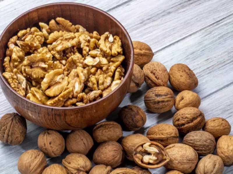آیا خوردن گردوهای سیاه خطرناک است آیا خوردن گردوهای سیاه خطرناک است