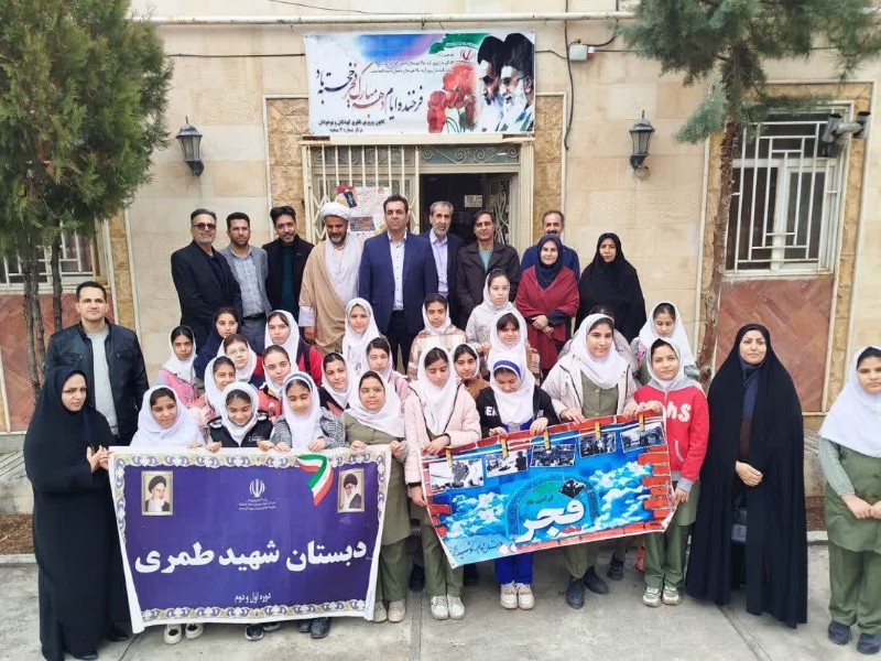 مراسم دیدار دوست در محل کانون پرورش فکری کودکان و نوجوانان شماره ۲ صحنه انجام شد مراسم دیدار دوست در محل کانون پرورش فکری کودکان و نوجوانان شماره ۲ صحنه انجام شد