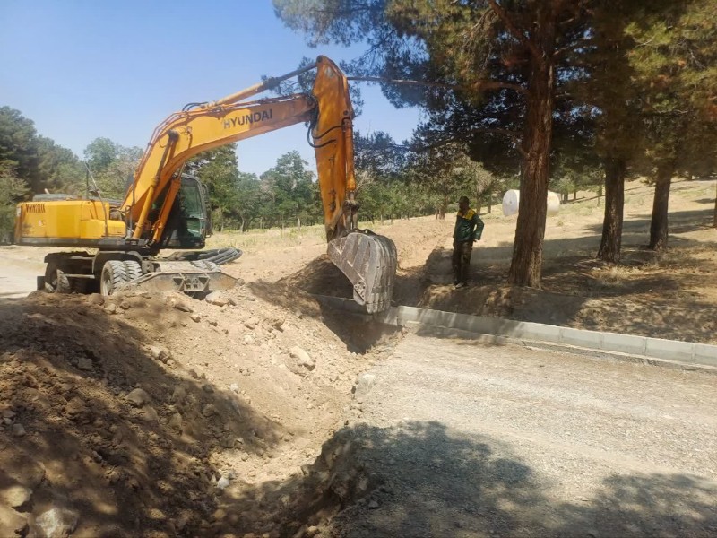 رفع مشکل آبیاری درختان پارک جنگلی محله جوادآبادصحنه پس از چندین سال رفع مشکل آبیاری درختان پارک جنگلی محله جوادآبادصحنه پس از چندین سال