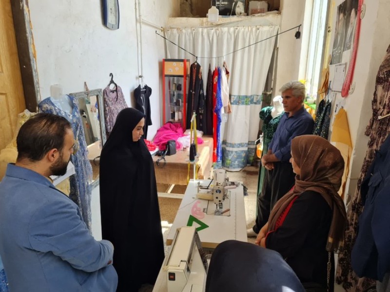 ۲ کارگاه صنایعدستی در شهرستان صحنه افتتاح شد/ حمایت از اشتغال پایدار با تسهیلات تبصره ۲ ۲ کارگاه صنایعدستی در شهرستان صحنه افتتاح شد/ حمایت از اشتغال پایدار با تسهیلات تبصره ۲
